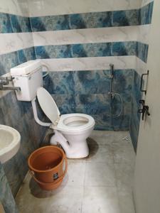 Bathroom Image of 250 Sq.ft 1 RK Independent House for rent in Kondapur Hyderabad for Rs. 11000