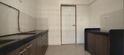 Kitchen Image of 1000 Sq.ft 2 BHK Apartment / Flat for rent in K Raheja Vistas, Powai Mumbai for Rs. 85000
