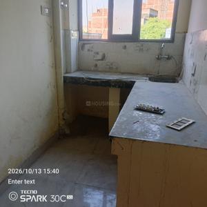 Kitchen Image of 800 Sq.ft 2 BHK Apartment / Flat for sale in Sector 73 Noida for Rs. 2599000