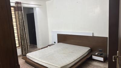 Bedroom Image of 2250 Sq.ft 2 BHK Builder Floor for rent in HUDA Plot Sector 38, Sector 38 Gurgaon for Rs. 36000