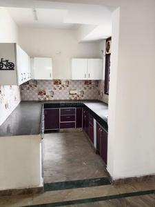 Kitchen Image of 1200 Sq.ft 1 BHK Builder Floor for rent in Swaraj Homes Priya Enclave, Karkardooma New Delhi for Rs. 25000