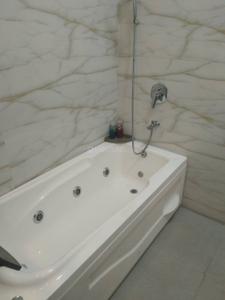Image of 550 Sq.ft 1 BHK Apartment / Flat for sale in Swojas Serene Bay, Koregaon Park, Pune for Rs. 7500000