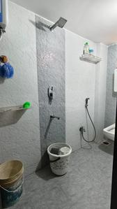Bathroom Image of 1000 Sq.ft 2 BHK Independent House for rent in Airoli Navi Mumbai for Rs. 40000