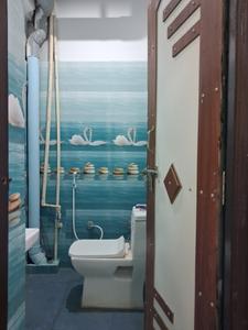 Common Bathroom Image of 180 Sq.ft 1 RK Apartment / Flat for rent in Sector 126 Noida for Rs. 13500