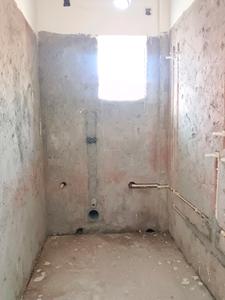 Common Bathroom Image of 920 Sq.ft 2 BHK Apartment / Flat for sale in Nayabad Kolkata for Rs. 3950000
