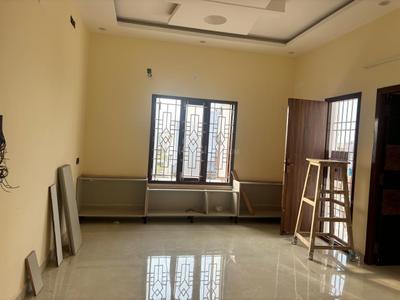 Hall Image of 925 Sq.ft 2 BHK Apartment / Flat for sale in Iyyappanthangal Chennai for Rs. 6012500