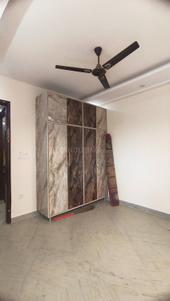 Bedroom Image of 600 Sq.ft 2 BHK Builder Floor for rent in Dashrath Puri New Delhi for Rs. 19000