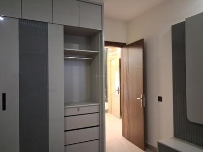 Bedroom Image of 1350 Sq.ft 3 BHK Builder Floor for sale in Paschim Vihar New Delhi for Rs. 29000000