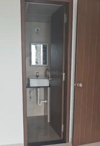 Bathroom Image of 950 Sq.ft 2 BHK Apartment / Flat for rent in Kohinoor Sportsville, Maan Pune for Rs. 32000