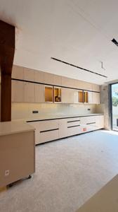 Kitchen Image of 4500 Sq.ft 4 BHK Builder Floor for sale in Sector 4 Gurgaon for Rs. 45000000