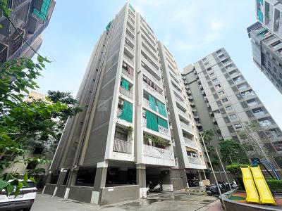 Image of 1179 Sq.ft 2 BHK Apartment / Flat for sale in Seventh Avenue, Gota, Ahmedabad for Rs. 7000000