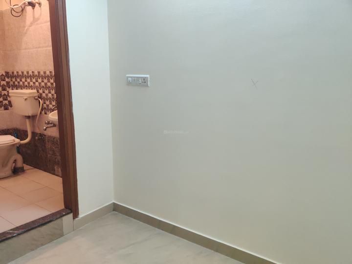 Q building Bedroom 1
