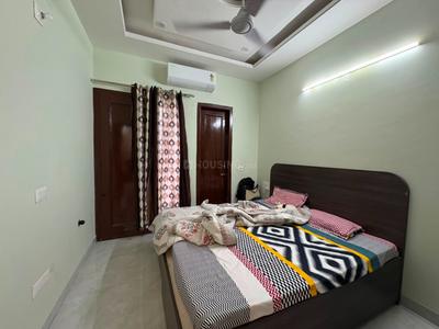 Bedroom Image of 800 Sq.ft 2 BHK Builder Floor for rent in JLPL Industrial Area Mohali for Rs. 25000