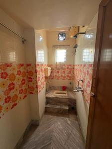 Bathroom Image of 1000 Sq.ft 3 BHK Apartment / Flat for sale in Teghoria Kolkata for Rs. 4000000