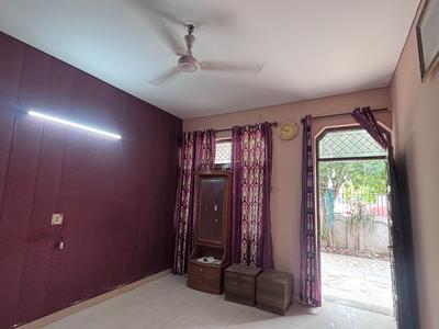 Bedroom Image of 2000 Sq.ft 2 BHK Independent House for rent in Sector 19 Faridabad for Rs. 25000