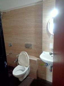 Bathroom Image of 580 Sq.ft 1 BHK Apartment / Flat for sale in Royal Oasis, Malad West Mumbai for Rs. 10900000