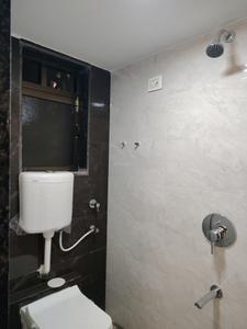 Common Bathroom Image of 1120 Sq.ft 2 BHK Apartment / Flat for rent in Rustomjee Azziano, Thane West Thane for Rs. 50000