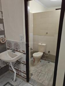 Bathroom Image of 900 Sq.ft 1.5 BHK Independent House for sale in Sector 10A Gurgaon for Rs. 30000000