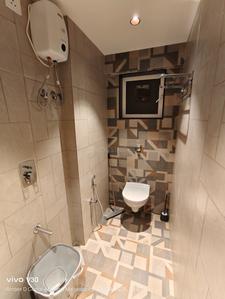 Bathroom Image of Kesariya girls stay in Churchgate, Mumbai