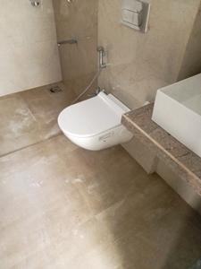 Common Bathroom Image of 600 Sq.ft 1.5 BHK Apartment / Flat for sale in Santacruz East Mumbai for Rs. 17500000