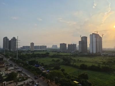 Image of 1069 Sq.ft 3 BHK Apartment / Flat for rent in SG Shikhar Height, Siddharth Vihar, Ghaziabad for Rs. 30500