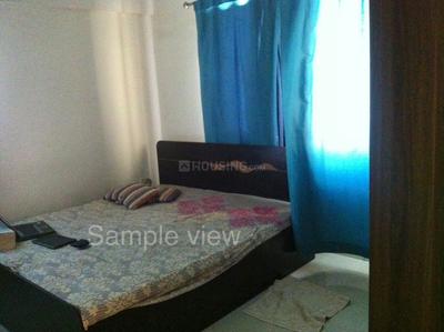 Bedroom Image of 900 Sq.ft 2 BHK Apartment / Flat for rent in Magarpatta Iris, Magarpatta City Pune for Rs. 38000
