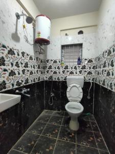 Bathroom Image of 600 Sq.ft 1 BHK Apartment / Flat for rent in New Tippasandra Bengaluru for Rs. 24000