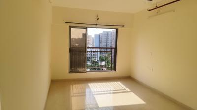 Living Room Image of 885 Sq.ft 2 BHK Apartment / Flat for rent in Vardhman Grandeur, Andheri West Mumbai for Rs. 65000