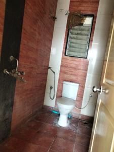 Common Bathroom Image of 1065 Sq.ft 2 BHK Apartment / Flat for sale in Nisarg Hyde Park, Kharghar Navi Mumbai for Rs. 13500000