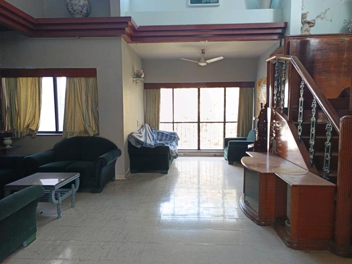 Om Utopia Main Image 1