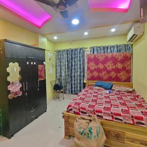Bedroom Image of 400 Sq.ft 1 BHK Builder Floor for rent in Kasba Kolkata for Rs. 12000