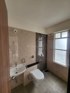 Bathroom Image of 1402 Sq.ft 3 BHK Apartment / Flat for sale in Mantra 99 Riverfront, Baner Pune for Rs. 21000000