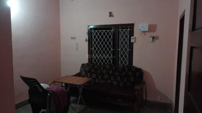 Living Room Image of 400 Sq.ft 1 BHK Independent House for rent in Aminjikarai Chennai for Rs. 15000