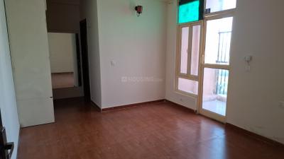 Bedroom Image of 1898 Sq.ft 3 BHK Apartment / Flat for rent in Kingswood Court, Crossings Republik Ghaziabad for Rs. 24500