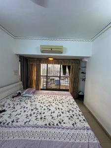 Bedroom Image of 820 Sq.ft 2 BHK Apartment / Flat for sale in Green Court, Andheri West Mumbai for Rs. 29000000