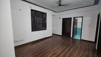 Living Room Image of 2600 Sq.ft 4 BHK Apartment / Flat for rent in Manesar Gurgaon for Rs. 30000