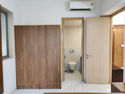 Bedroom Image of 1000 Sq.ft 3 BHK Apartment / Flat for rent in Lodha Bel Air, Jogeshwari West Mumbai for Rs. 130000