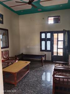 Bedroom Image of 900 Sq.ft 1 BHK Builder Floor for rent in Rohtak Station Diary Mohalla Rohtak for Rs. 6500