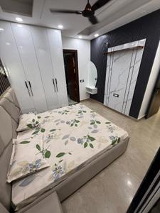 Bedroom Image of 1800 Sq.ft 3 BHK Builder Floor for rent in Pitampura New Delhi for Rs. 55000