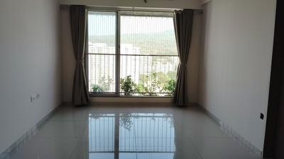 Living Room Image of 1750 Sq.ft 3 BHK Apartment / Flat for rent in Lokhandwala Octacrest, Kandivali East Mumbai for Rs. 70000