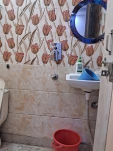 Bathroom Image of 1100 Sq.ft 3 BHK Builder Floor for rent in Sector 24 Rohini New Delhi for Rs. 25000