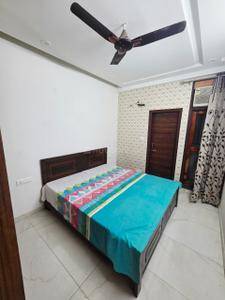 Bedroom Image of 900 Sq.ft 3 BHK Apartment / Flat for sale in Peer Muchalla Zirakpur for Rs. 4390000