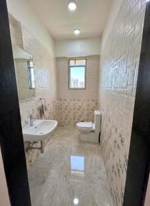 Bathroom Image of 764 Sq.ft 2 BHK Apartment / Flat for sale in Mahim Mumbai for Rs. 25000000