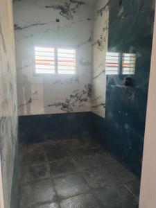 Bathroom Image of 1200 Sq.ft 2 BHK Builder Floor for rent in Hinkal Mysore for Rs. 20000
