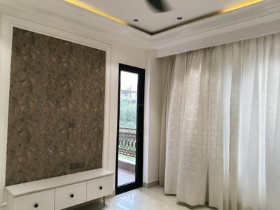 Bedroom Image of 2700 Sq.ft 4 BHK Builder Floor for sale in Palm Ardee City 4, Sector 52 Gurgaon for Rs. 42500000