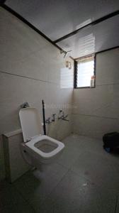 Bathroom Image of 1872 Sq.ft 3 BHK Apartment / Flat for rent in Mahavir Sai Status Tagore Residency, Paldi Ahmedabad for Rs. 45000