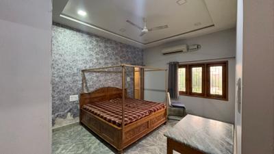 Bedroom Image of 1400 Sq.ft 2 BHK Builder Floor for rent in Mangla Bilaspur for Rs. 20000
