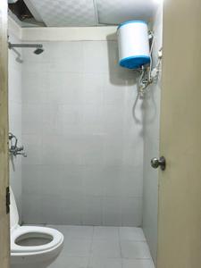 Common Bathroom Image of 925 Sq.ft 2 BHK Apartment / Flat for sale in Pyramid Urban Homes, Sector 70A Gurgaon for Rs. 7100000