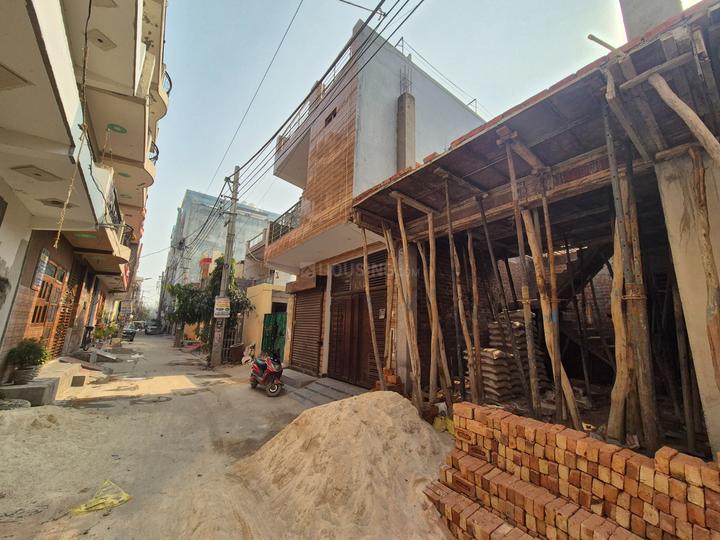 Rajendra Park, Sector 105 Main Image 1