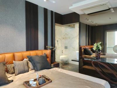 Bedroom Image of 4200 Sq.ft 6 BHK Apartment / Flat for sale in Samarth Meghdoot, Andheri West Mumbai for Rs. 150000000